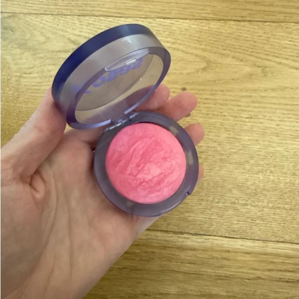 Kosas Blush Is Life Baked Blush Hype Pink
